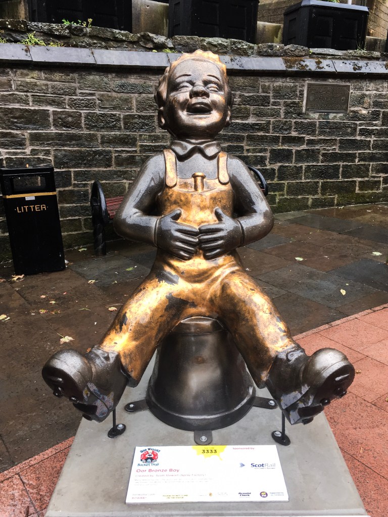 Oor Wullie's Big Bucket Trail: Oor Bronze Boy, Dundee